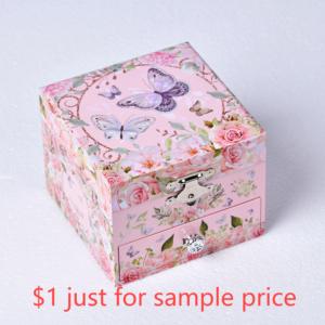 Caja <span class=keywords><strong>de</strong></span> música <span class=keywords><strong>de</strong></span> madera personalizada <span class=keywords><strong>de</strong></span> 4 pulgadas Ever Bright Elegante <span class=keywords><strong>Ballet</strong></span> Girl & Butterfly Design Pequeño regalo para niños Inspirado en la joyería - Product Image 2