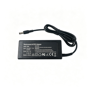 Adaptador de Corriente CA/CC de Repuesto de 12 V 5 A, Entrada Universal de 100-240 V, Fuente de Alimentación para Tiras LED y Monitores - Product Image 2