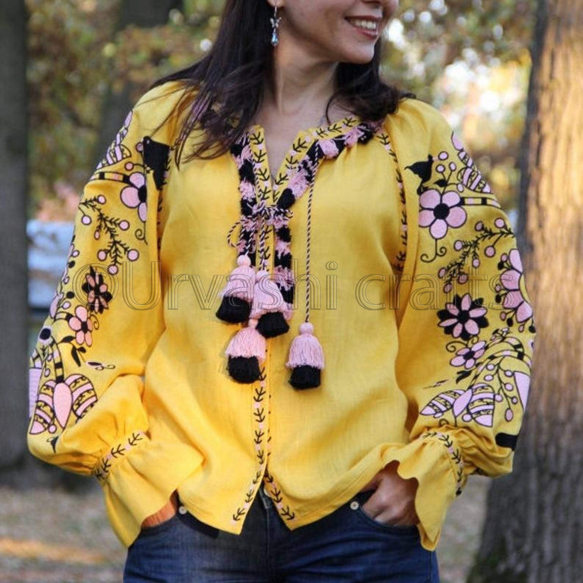 Encuentre ofertas de ukrainian embroidered blouses elegantes y de