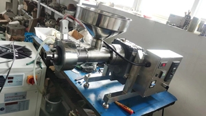 Shanyou Máquina Extractora de Aceite Automática de Venta Caliente con Sistema de Punta Fría para Soja, Linaza, Semillas de Uva y Aceite de Girasol en Frío - Product Image 3