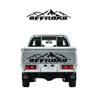 Autocollants en vinyle tout-terrain de montagne résistants aux UV personnalisés autocollants étanches pour camionnettes autocollants de voiture de conception de hayon