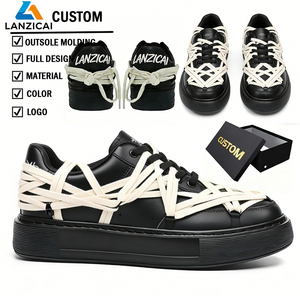Sneakers noires à plateforme personnalisées avec logo pour <span class=keywords><strong>homme</strong></span>, lacets croisés, streetwear, chaussures décontractées pour <span class=keywords><strong>homme</strong></span>, fabrication de sneakers sur mesure - Product Image 1