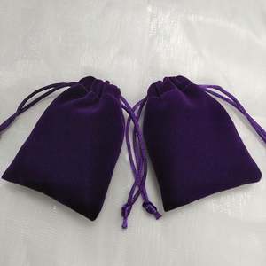 Bolsa de Almacenamiento de Joyas de Terciopelo de Lujo con Cordón y Logotipo Personalizado, Diseño Portátil para Empaque de Joyas y Regalos - Product Image 6