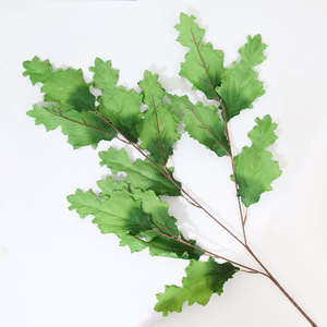 Plante artificielle en soie Lc en forme de feuille de Bouddha à 3 branches pour décoration de plafond de mariage et arrangement floral d'arche - Product Image 4