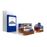 Positionnement de la marque de soins de la peau haut de gamme, espace d'exposition de type vente au détail hors ligne / pop-up, panneaux en bois brun, vitrine