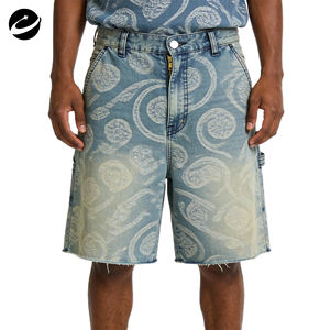شورت جينز رجالي من XUCHANG بتصميم أصلي مخصص، طباعة ليزر عتيقة، حواف خام، 100% قطن جاكار - Product Image 1