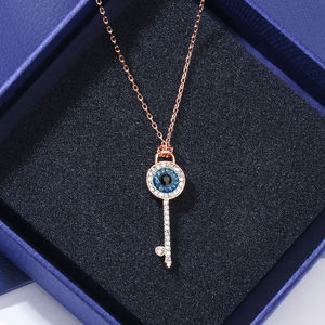 2019卸売新着美しいレディースムーンサンスターチャームペンダントクラウンエンジェルフェザーアイハートネックレス - Product Image 2