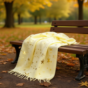 Sciarpa lunga Angelina 70x180 cm con stella a cinque punte in lamina d'oro, sciarpa lavorata a maglia per donna, accessorio moda - Product Image 2