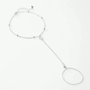 Delicada Cadena de Mano con Anillo de <span class=keywords><strong>Plata</strong></span> de Ley 925 Chapada en Oro, Diseño de Luna Creciente y Estrella, Estilo Bohemia, Joyería Fina - Product Image 3