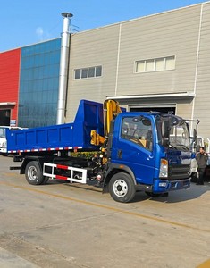 ราคาโรงงาน รถบรรทุกติดเครนพับได้ Sinotruk HOWO 4X2 HOWO 3.2 ตัน 5 ตัน สำหรับขาย - Product Image 1