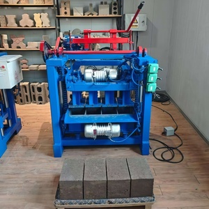 I prodotti più venduti possono essere abbinati a generatori diesel per produrre macchine per la produzione di mattoni cavi da 8 pollici con stampi sostituibili - Product Image 3