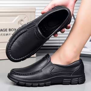 Nuovi stili leggero mulo nero con tacco classico Design formale mocassini <span class=keywords><strong>da</strong></span> <span class=keywords><strong>uomo</strong></span> Eva iniezione Casual impermeabile <span class=keywords><strong>da</strong></span> Chef scarpe Oem - Product Image 3