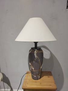 Lampada unica nera stile wabisabi lampada da comodino in ceramica terracotta - Product Image 3