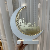 Nouvelle Décoration de Bureau en Bois en Forme de Croissant de Lune 2027 avec Lampe, Lettres Acryliques Ramadan Mubarak pour la Décoration de Table de Fête Musulmane à Domicile