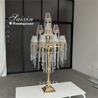Grand candélabre de luxe en cristal doré, élégant centre de table pour la décoration de réceptions de mariage et d'événements, personnalisable