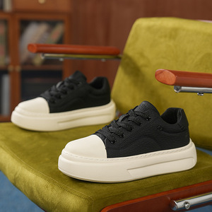 Baskets décontractées polyvalentes et tendance à semelle épaisse respirante et rehaussée, design unique, collection Printemps 2026 - Product Image 2