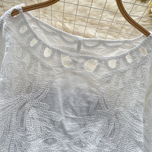 Camicetta <span class=keywords><strong>in</strong></span> <span class=keywords><strong>Pizzo</strong></span> alla Moda per Donna, Elegante e Giovanile, Tinta Unita, Camicia <span class=keywords><strong>in</strong></span> <span class=keywords><strong>Pizzo</strong></span> Larga e Casual, Top da Ufficio per Signora 8952 # # - Product Image 5