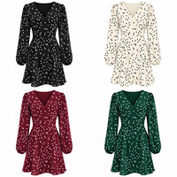 Robe Courte Femme à Pois Col V Manches Longues Taille Cintrée Coupe Évasée pour Tenue Décontractée – Vente en Gros