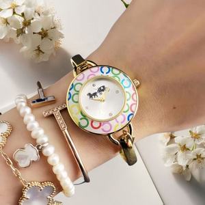 Reloj de Cuarzo para Hombre con Caja de Aleación, Correa de Silicona/Cuero de Cocodrilo de 40 mm, Diseño de Dibujos Animados, Lujo y Moda - Product Image 3