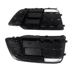 Audi Q5 18-21 Fog Light Cover 80A807679J 80A807680J Left Right Side Plastic <b>Trim</b> <b>Clip</b> On - Product Image 4