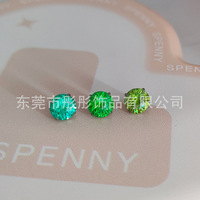 Anting Titanium ASTM F136 G23 Berhiaskan Zirkonia Potongan Bunga untuk Tindik Telinga, Tulang Rawan, Bibir, Perhiasan Tubuh Grosir, Pemasok OEM
