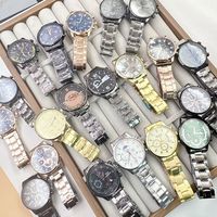 Montres de style masculin en gros, montres dorées de haute qualité pour femmes, montres pour filles, assortiment en vrac