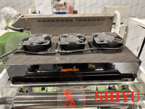 Máquina automática de impresión flexográfica de etiquetas con laminación + cortadora de impresora flexográfica adhesiva de película rotativa - Product Image 4