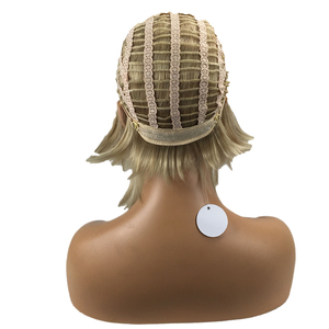 <span class=keywords><strong>Parrucca</strong></span> sintetica <span class=keywords><strong>bionda</strong></span> sfumata corta BoB per ragazze <span class=keywords><strong>parrucca</strong></span> per capelli Ombre con resistenza al calore da <span class=keywords><strong>donna</strong></span> stile Harajuku - Product Image 6
