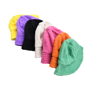 Gorro de lana gruesa con logotipo bordado personalizado, gorro cálido de invierno para hombres y mujeres, gorro de invierno tipo bucket. - Product Image 6