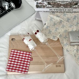 Juego de Vasos de Vidrio Pintados a Mano, Libres de Plomo, con Diseño de Cerezas, Varios Estilos Disponibles, para Café, Cócteles, Vino, Regalo para Bodas y Fiestas - Product Image 3