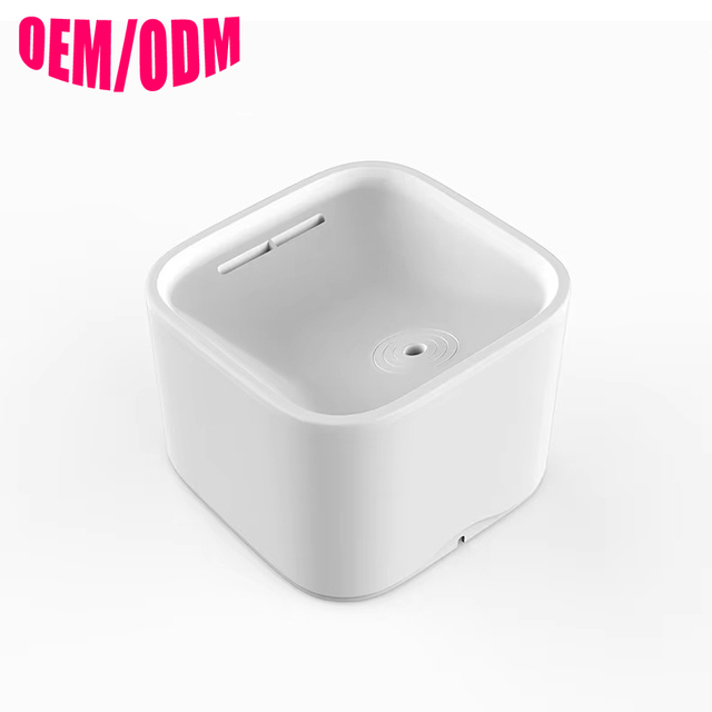 CE/FCC Certified Square Pet Smart Water Dispenser Self-Cleaning Silent Cat Water Fountain ABS Eco-Friendly Dog Water Dispenser