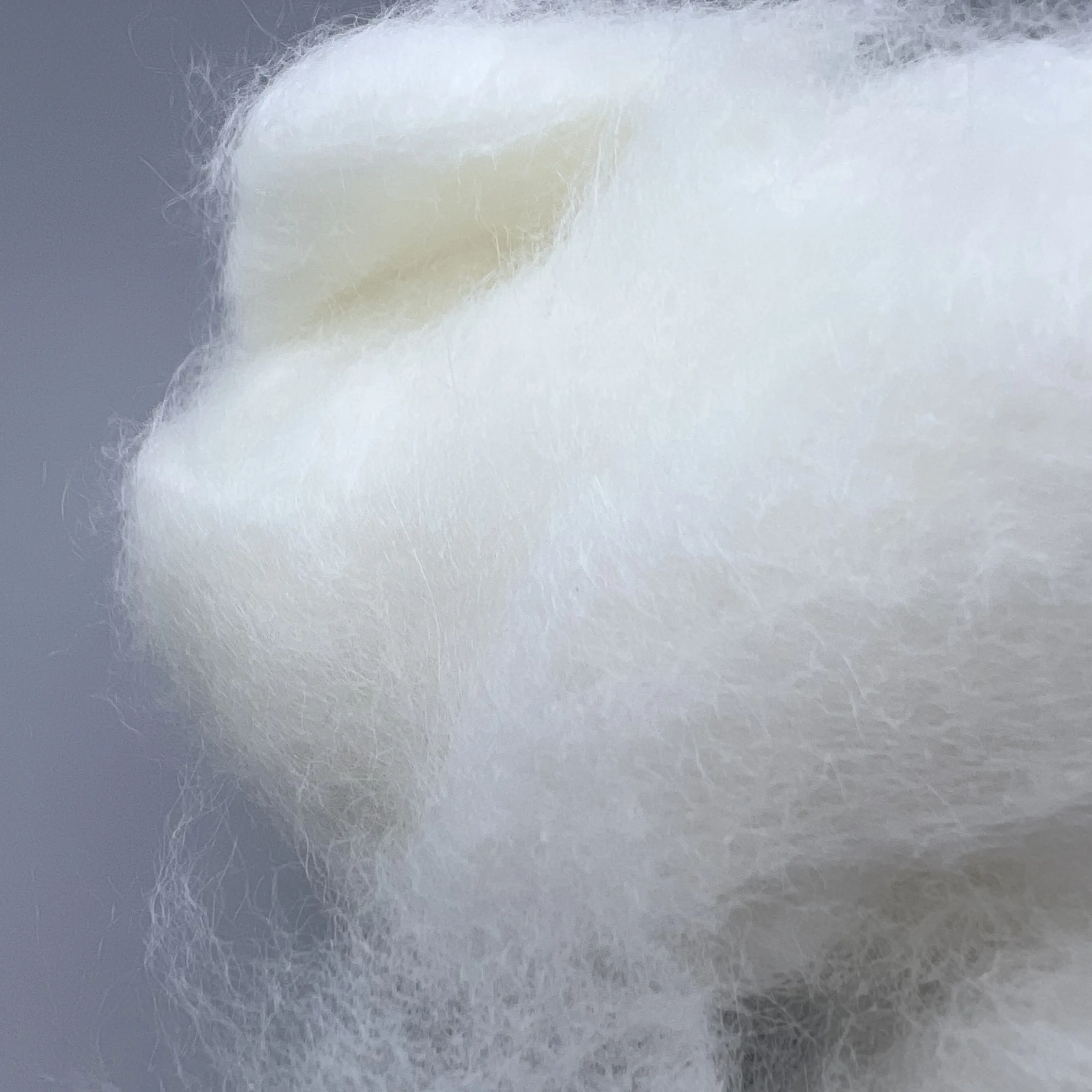Pele de coelho personalizada de fábrica para têxteis por atacado