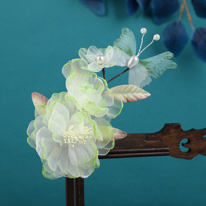 Nouvelle conception originale, accessoire pour cheveux fait main de style antique pour femmes, pince à cheveux en tige souple estampillée à chaud vert éthéré, Hanfu - Product Image 2