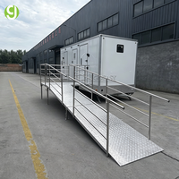 Remorque sanitaire mobile Goeasy à 3 cabines, conforme ADA
