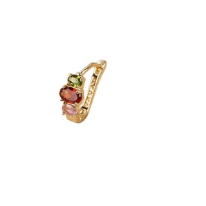 Pendientes de Aro Huggies para Mujer de Hengdian Bijouterie, Refinados, con Latón Chapado en Oro de 18K y Circonita Cúbica, Venta al por Mayor - Product Image 5
