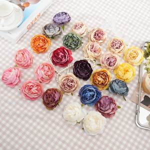 Têtes de fleurs artificielles en soie et plastique, petites roses pour la décoration de la maison, accessoires de mariage et de bricolage, style Monet Garden. - Product Image 2