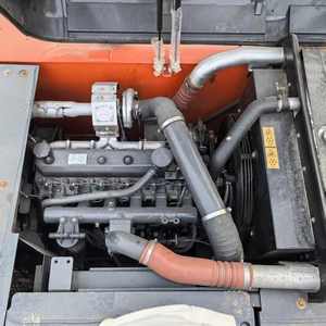 รถขุด Doosan DX225LC-9C น้ำหนักใช้งาน 22 ตัน พร้อมบุ้งกี๋ขุด สีส้ม - Product Image 4