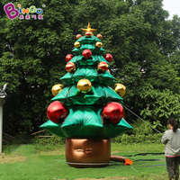 Modèle d'arbre de Noël géant lumineux personnalisé, arbre de Noël gonflable géant pour l'extérieur avec lumières LED pour la décoration de la cour et des fêtes