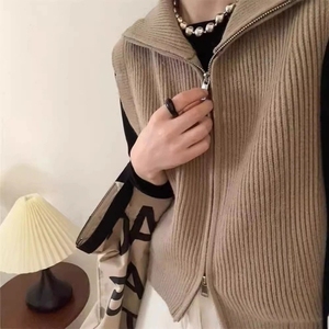 Gilet Minimalista con Zip <span class=keywords><strong>Senza</strong></span> <span class=keywords><strong>Maniche</strong></span> a Collo Alto in Poliestere Lavorato a <span class=keywords><strong>Maglia</strong></span> per Donna Autunno 2025 Maglione Tinta Unita - Product Image 1
