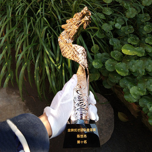 Newly Designed <strong>Dragon</strong> Figurine Engraved Crystal Glass <strong>Trophy</strong> Team Building Awards Medals &amp; Plaques - Product Image 3