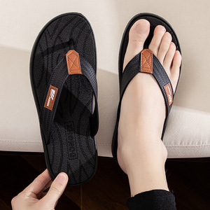 -Daifa Tongs Hommes 2024 Nouvelles chaussures de plage d'été Sandales antidérapantes résistantes à l'usure - Product Image 6