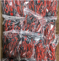 Sakelar hitam plastik kecil 12V dudukan permukaan tombol tekan pemasangan mudah tombol tekan ON-OFF sesaat Mini dengan kabel