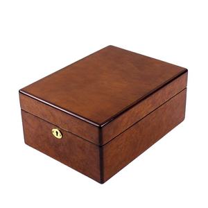 Boîte cadeau en <span class=keywords><strong>bois</strong></span> noir laqué pour parfum Oud, boîte en <span class=keywords><strong>bois</strong></span> laqué de qualité supérieure pour l'emballage de flacons de parfum arabes - Product Image 1