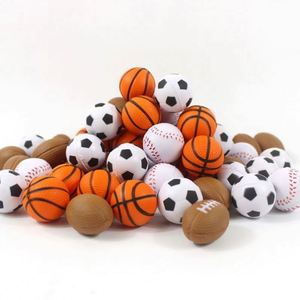 Balle anti-stress en mousse PU de 4 cm - Jouet souple et moelleux pour enfants et adultes, forme de baseball, de basketball, de football, cadeau promotionnel - Product Image 3