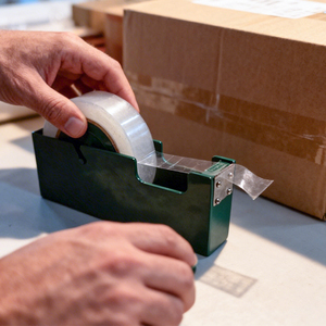 Dispensador de Cinta de Acero Kraft JH-Mech, Estable y Duradero, Fácil de Usar Manualmente, para Cintas de hasta 2 Pulgadas de Diámetro y 0.9 Pulgadas de Ancho - Product Image 4