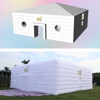 Tenda Gonfiabile Cubo LED Bianca Portatile Personalizzata Zhenmei per Eventi all'Aperto, Discoteca e Feste