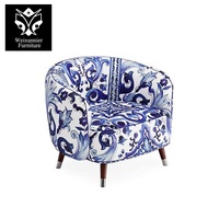 Ensemble de fauteuil et pouf en tissu de porcelaine bleu et blanc moderne Dossier incurvé durable Canapé pour salon Loisirs