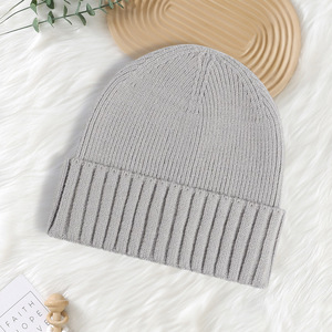 Van <span class=keywords><strong>Sally</strong></span>. Nuevo gorro de punto con forro térmico cortavientos para exteriores, otoño-invierno, con logotipo personalizado, diseño clásico con ribete y protección facial pequeña. - Product Image 2