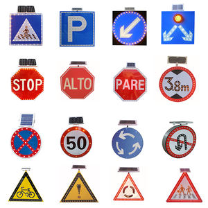 Luci lampeggianti ad energia solare per segnali di arresto segnali pedonali a LED segnali stradali digitali a 30 velocità per esterni - Product Image 6