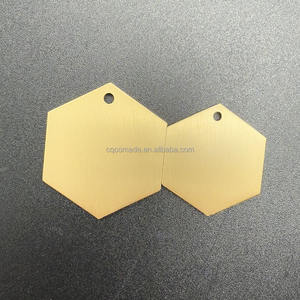 Необработанный шестиугольник формы латунь кулон штампованный латунный орнамент - Product Image 3